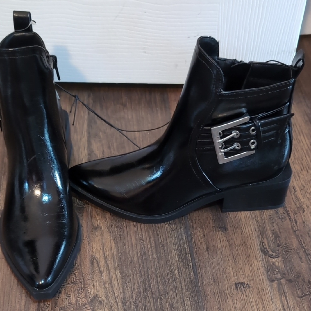 Wild Fable Black Boots with Silver Buckle